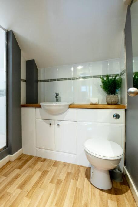 The Nest - Cosy And Quiet 1 Bed Central باكنغهام المظهر الخارجي الصورة